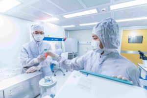 Nghiên cứu tế bào gốc trong phòng lab